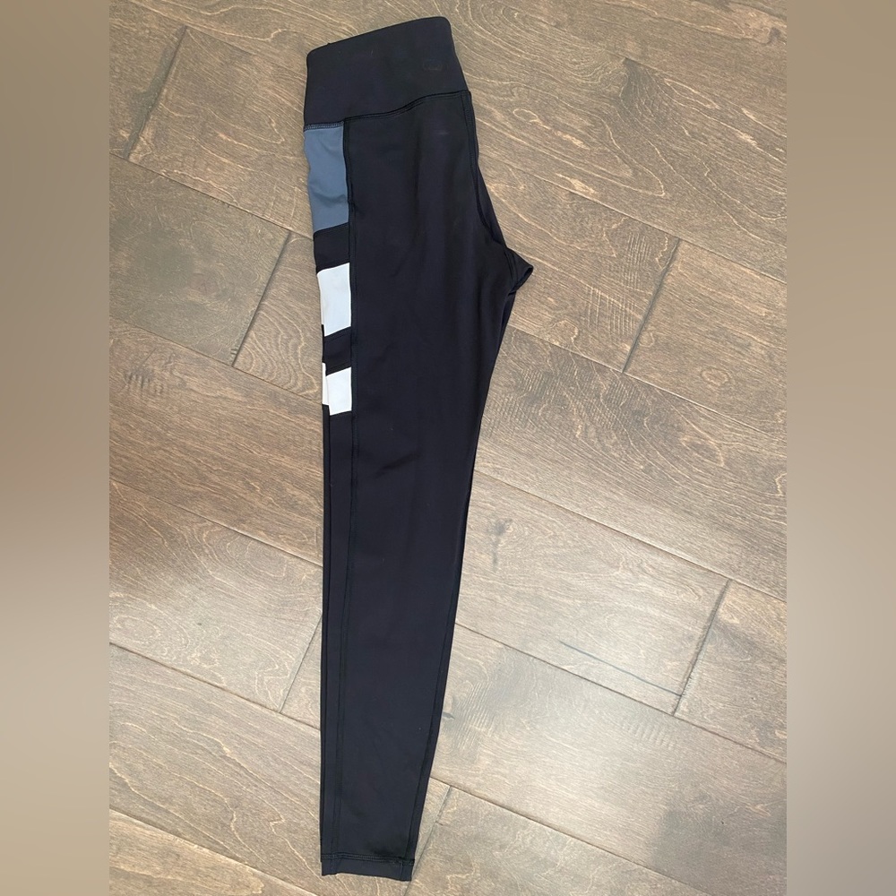Avia Black leggings - women’s small